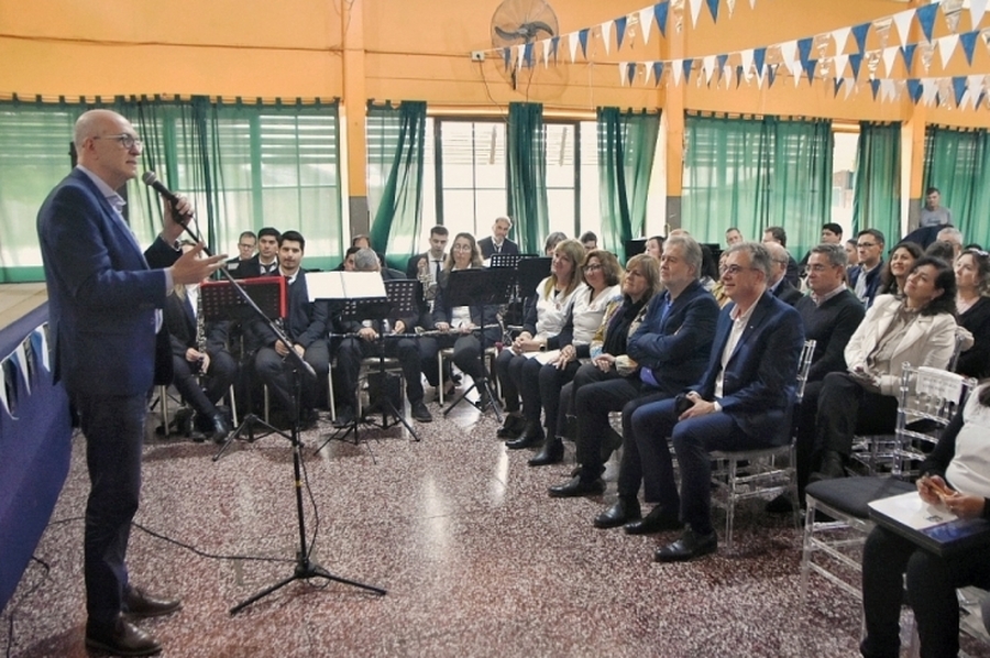 Debloc participó del acto por el 50 Aniversario de la Escuela Nº 1186 “Lisandro de la Torre” de la ciudad de Rafaela