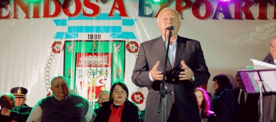 El gobernador participó de la 15º edición de la ExpoArte en Videla
