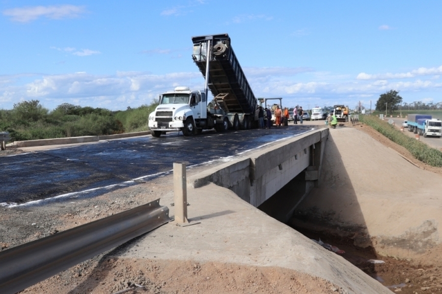 Se encuentra en la etapa final la obra de ensanche del puente sobre la Ruta Provincial 91, entre el acceso a Pueblo Andino y Serodino