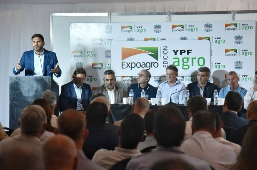 Expoagro: Pullaro abrió el remate del Primer Lote de Girasol de la campaña 2023/24