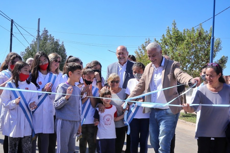 Plan Incluir: Perotti inauguró obras de mejoramiento integral en el barrio Santa Rita de Arroyo Seco