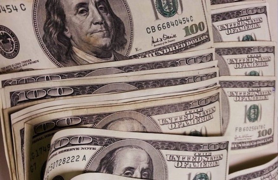 Récord: el dólar libre llegó este miércoles a los 154 pesos