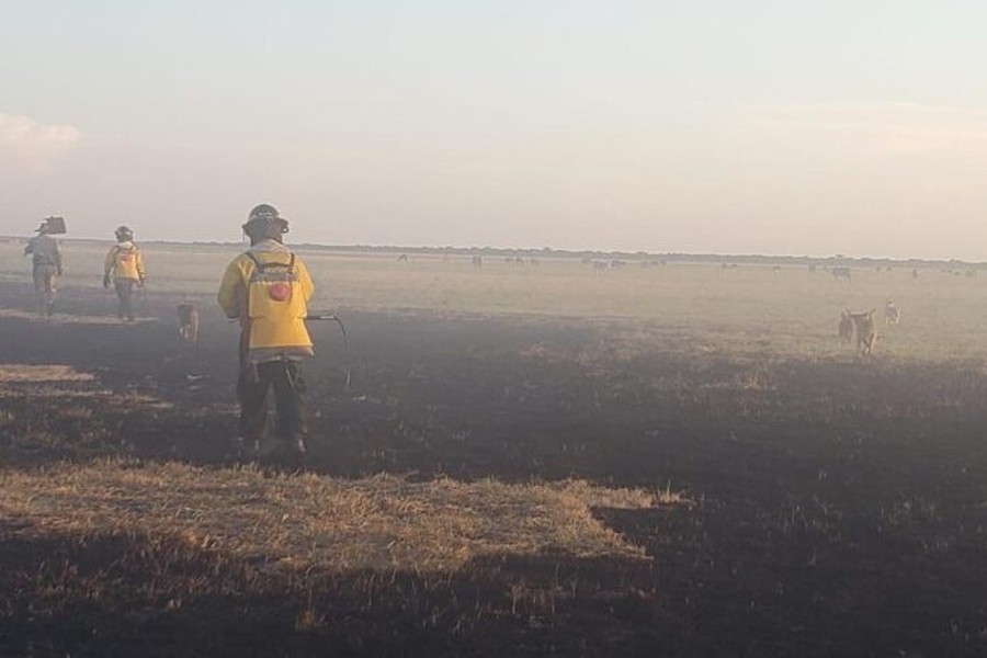 Los incendios de pastizales no paran en la zona rural de Vera