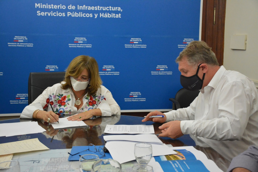 La provincia firmó un convenio con la Nación para desarrollar el Plan Circunvalar Ferroviario en Santa Fe y Rosario