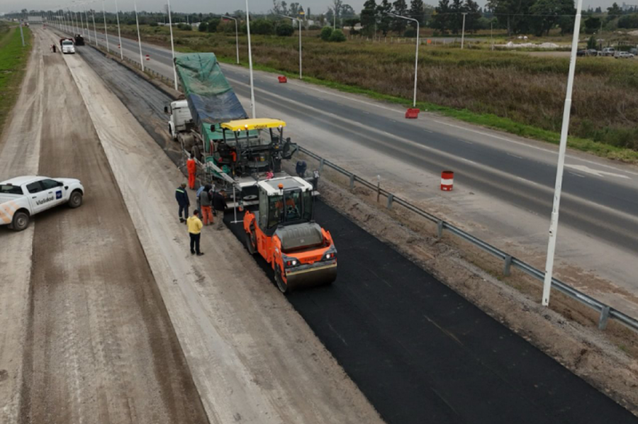 Autopista Rosario – Santa Fe: avanza la obra del tercer carril y se implementan desvíos para los camiones