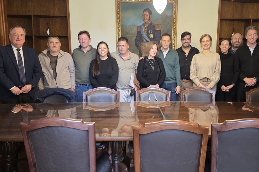 Reunión por un proyecto para fortalecer los colegios de profesionales en enfermería