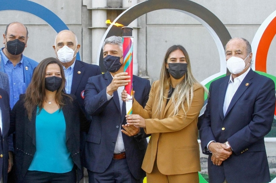 La Antorcha de los Juegos Suramericanos ya viaja de Chile a Santa Fe