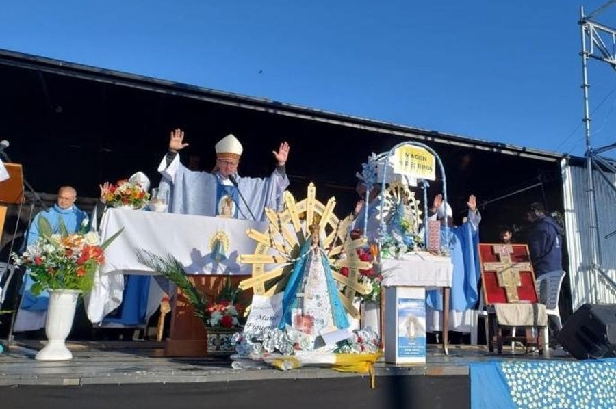 Mons. García Cuerva en Luján: 'María, ponemos en tus manos a la Argentina toda que nos duele'