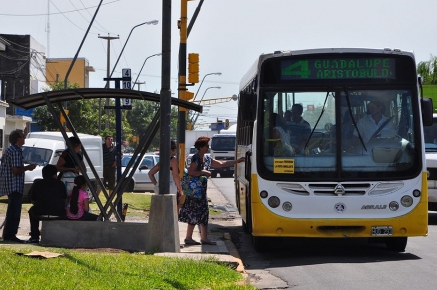 Aumentan 40% las compensaciones al transporte público del interior