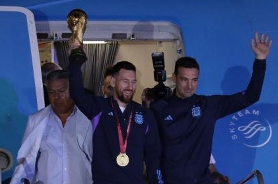 ¡Llegaron los campeones del mundo a Argentina!