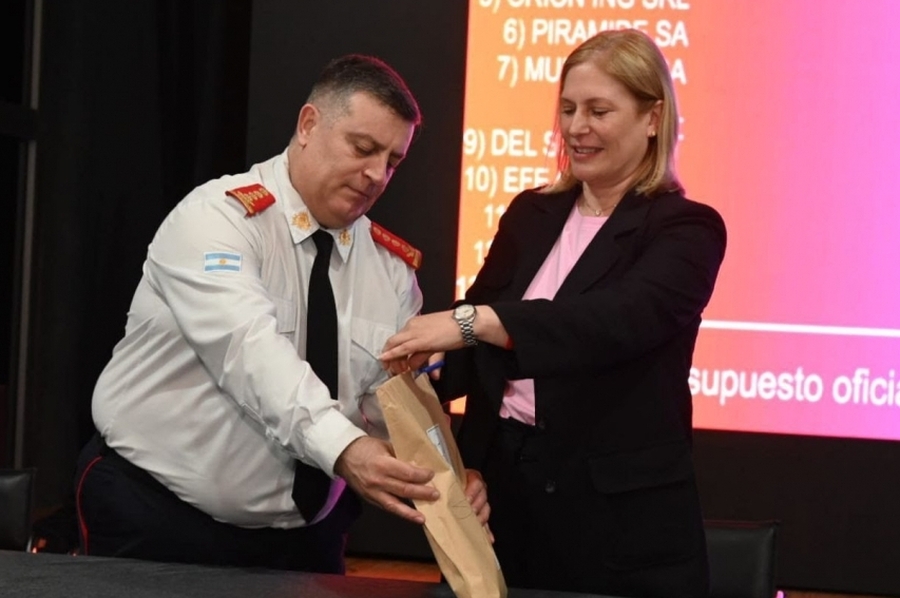 Scaglia en la licitación del Centro de Entrenamiento para Bomberos Voluntarios: “Será el mejor de Argentina”
