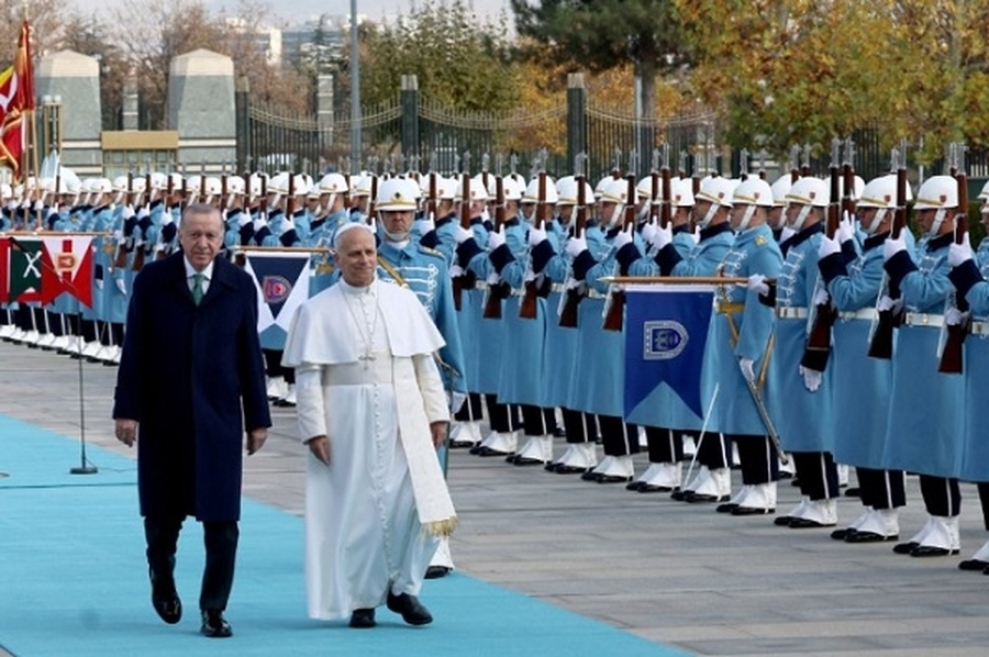 Erdogan recibió al papa León XIV en Ankara