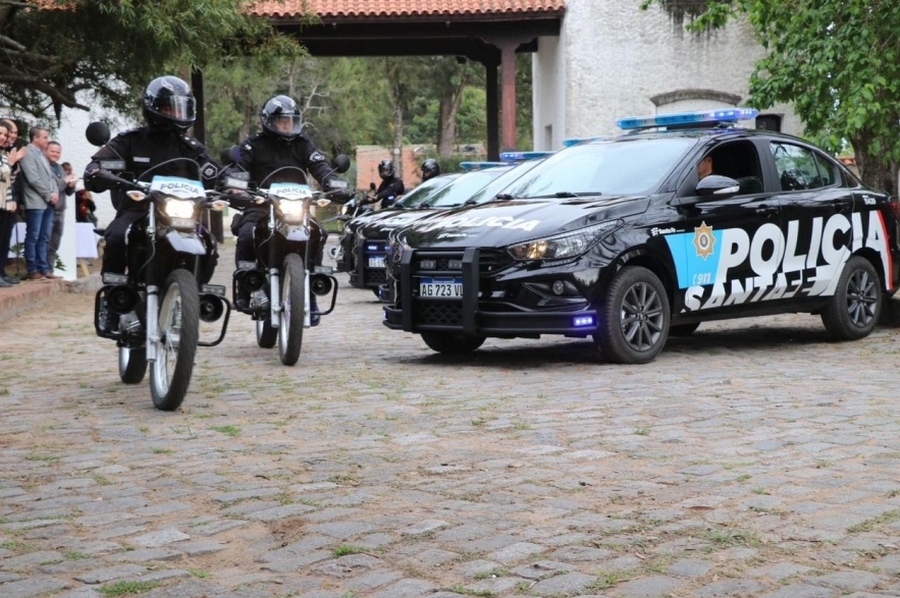 Seguridad: Provincia inició la entrega de motos a la Policía