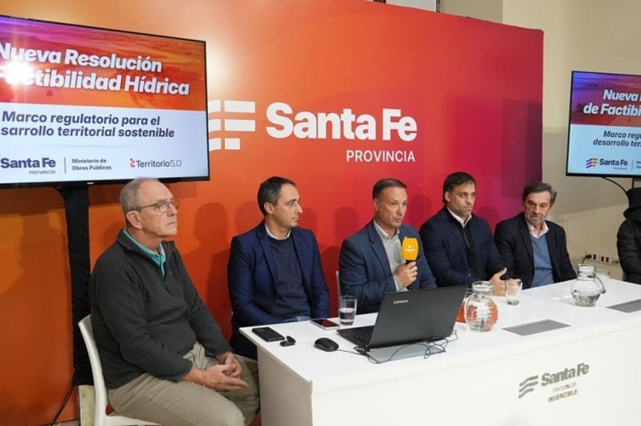 Provincia presentó en la ciudad de Santa fe cómo se simplifica y digitaliza el trámite de factibilidades hídricas para desarrollos urbanos