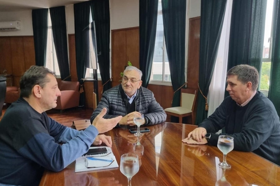 Calvo y Pirola se reunieron con el nuevo Director del Distrito 7 de Vialidad Nacional Javier Picinato