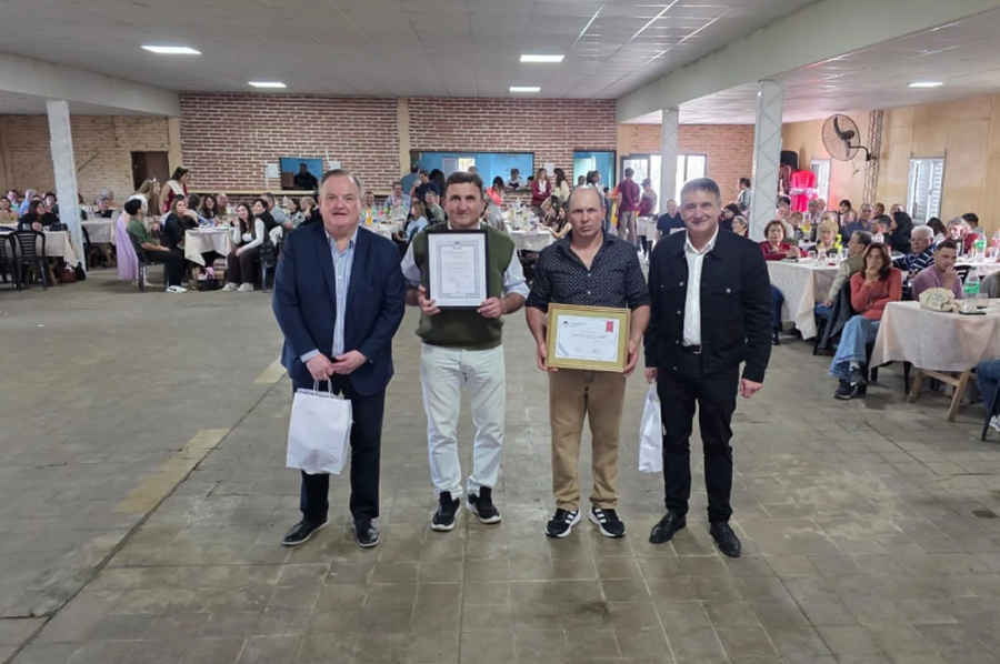 Michlig y González presente en la 20° Fiesta Departamental de Constanza