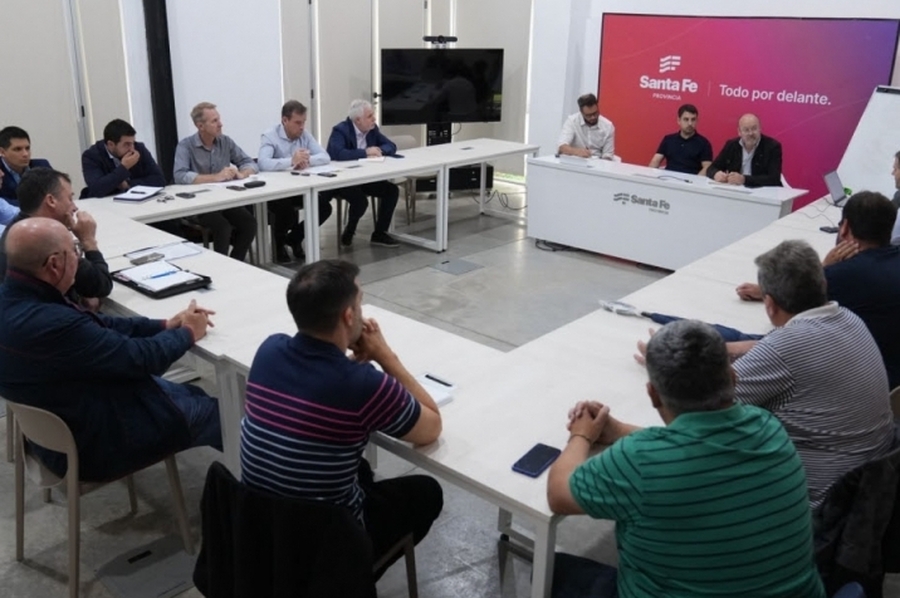 Provincia trabaja junto frigoríficos pesqueros para cuidar la actividad