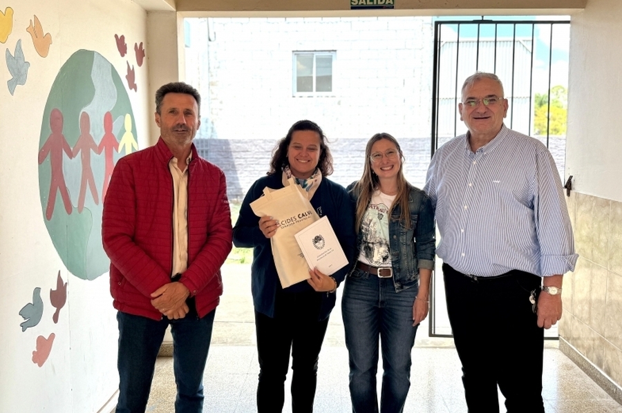 Calvo y Adrián Sola recorrieron instituciones educativas en Tacural