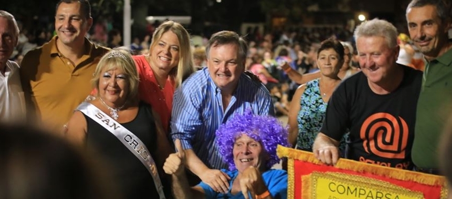 Entusiasmo y alegría en el Carnaval de Adultos Mayores
