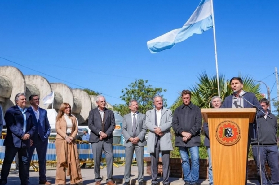 Pullaro en TodoLáctea reclamó el fin de las retenciones y marcó: “El camino no son los planes, sino el trabajo de nuestros productores”