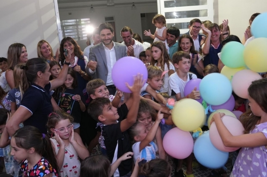 Pullaro inauguró el nuevo edificio del Jardín Nº 389 en San Martín de las Escobas