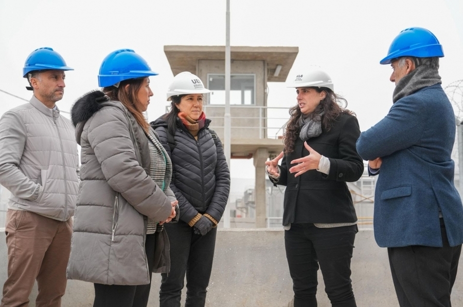 Chile busca replicar el modelo constructivo de las cárceles que lleva adelante el gobierno de Pullaro