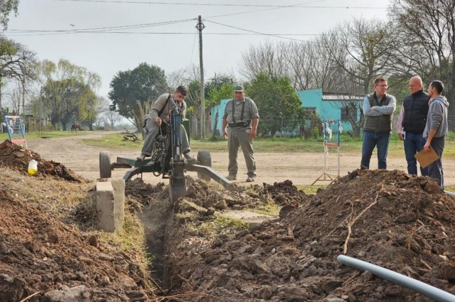 Borla anunció grandes obras para pequeñas localidades