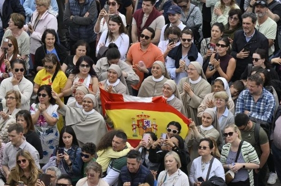 El Papa agradeció a Canarias por recibir al crucero Hondius y pidió por la paz en África