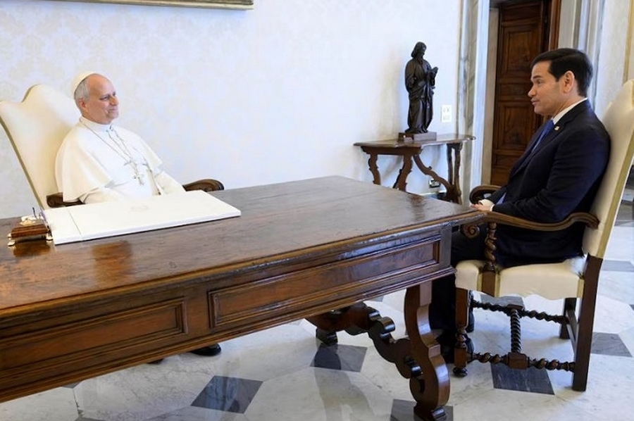 El Papa León XIV recibió al secretario de Estado de Estados Unidos en el Vaticano
