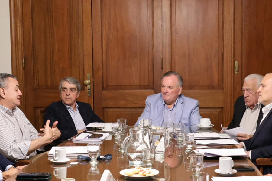 Reunión en el Senado por un proyecto que busca regular el servicio de seguridad privada