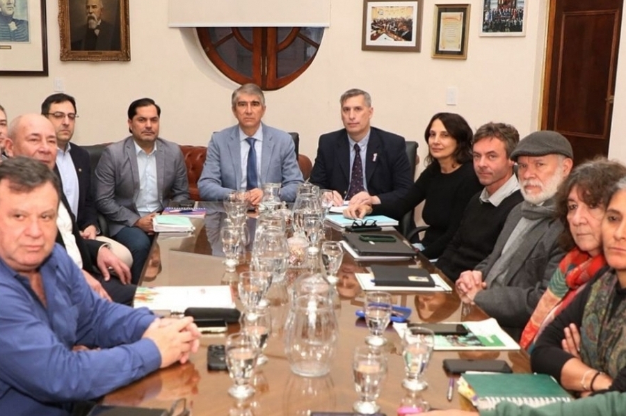 UPCN y ATE aceptaron la propuesta salarial del Gobierno Provincial para el segundo semestre de 2026