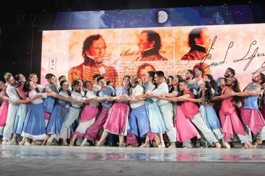 La Delegación Oficial Santafesina deslumbró y fue aplaudida de pie en el Festival de Folclore de Cosquín