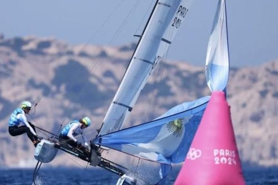 Majdalani y Bosco ganaron la medalla plateada en vela en los Juegos Olímpicos 2024