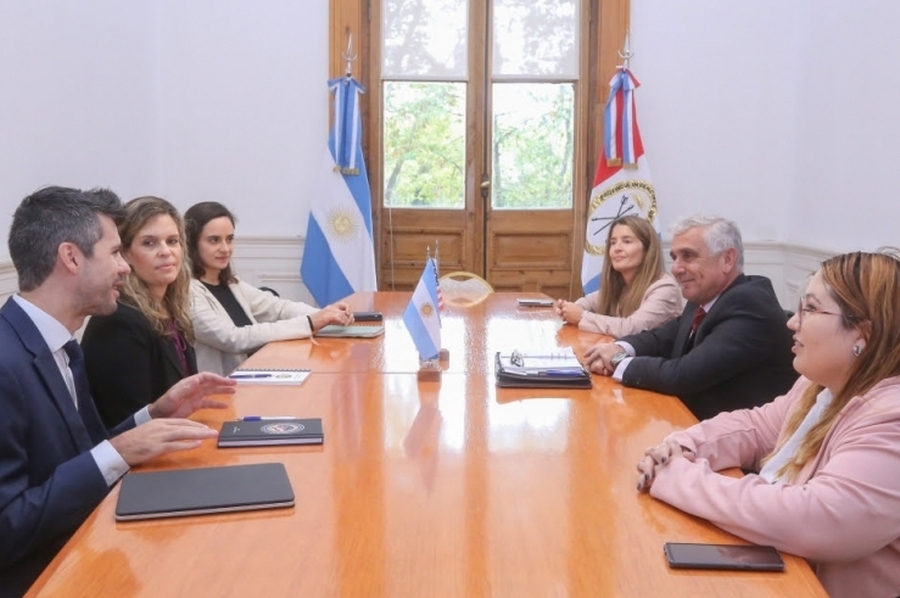 El gobierno provincial recibirá asesoramiento de la Embajada de Estados Unidos para tratar delitos federales