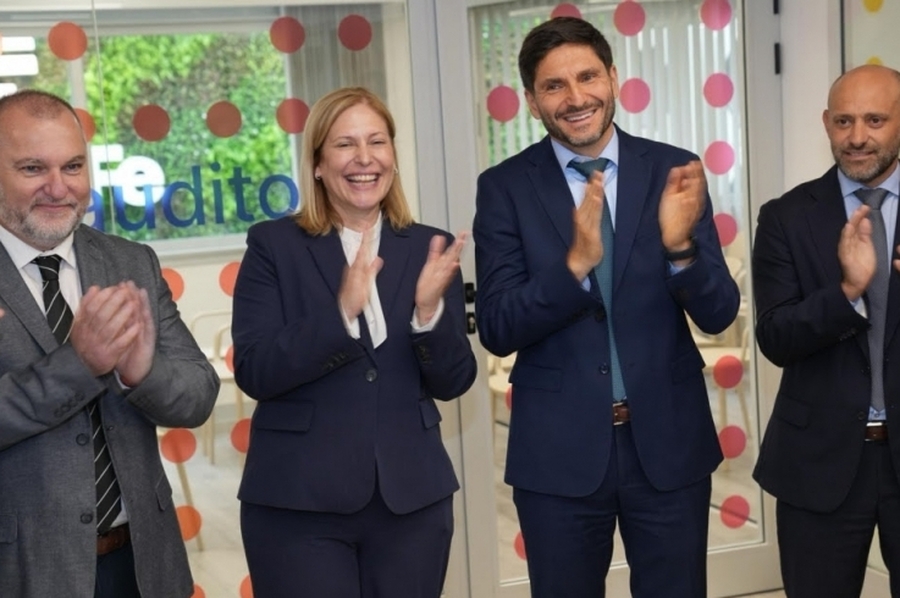 Pullaro inauguró una embajada comercial y productiva de Santa Fe en CABA para impulsar negocios y vínculos institucionales