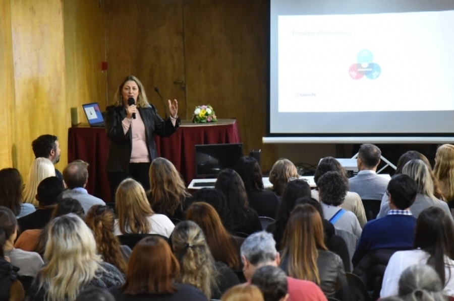 Provincia avanza en el fortalecimiento de la estrategia de Atención Primaria de la Salud