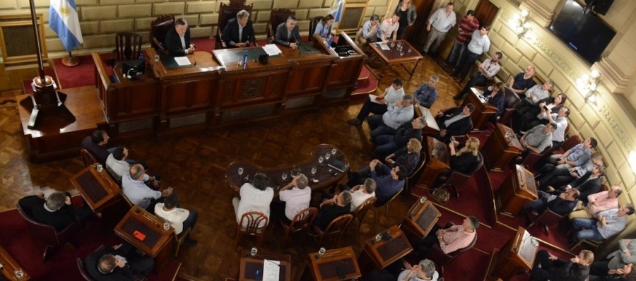 El Senador Borla dialogó en la tarde de Aires sobre el debate de tres proyectos de ley