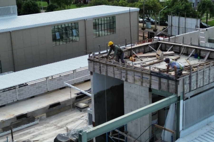 Hospital de Villa Ocampo: a punto de terminar las nuevas salas de internación, quirófanos, enfermería y guardia