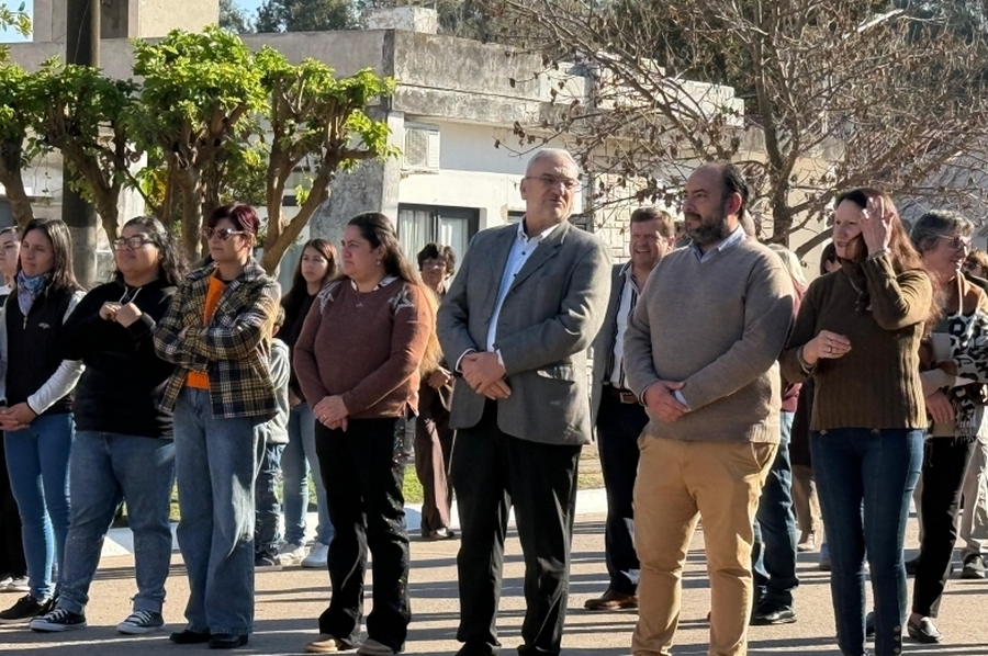 Calvo destacó la participación ciudadana en las fiestas patronales de Angélica