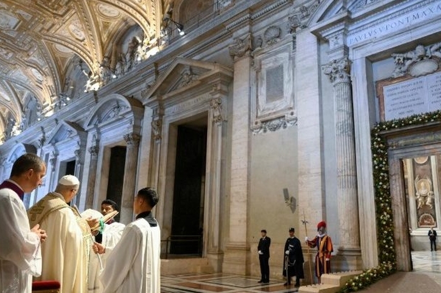 Papa León XIV presidió la Misa de la Epifanía y clausuró el Jubileo de la Esperanza