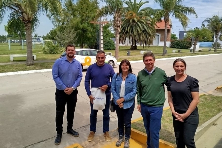 Pirola hizo gestiones para ampliar el acceso al gas natural en Las Colonias