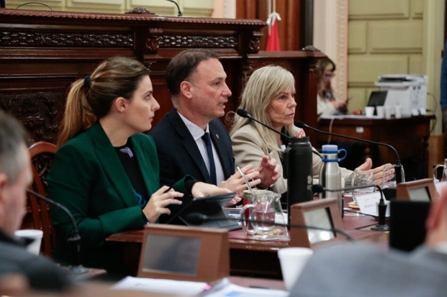 Convencionales se reunieron con representantes de la Defensoría del Pueblo Provincial, fiscales y defensores penales