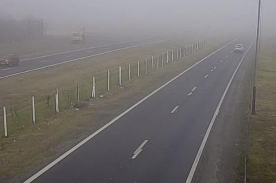 Bancos de nieblas y neblinas complican la visibilidad en rutas de toda la provincia
