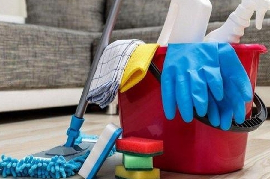 Trabajadoras de casas particulares tendrán un aumento del 15% entre abril y mayo