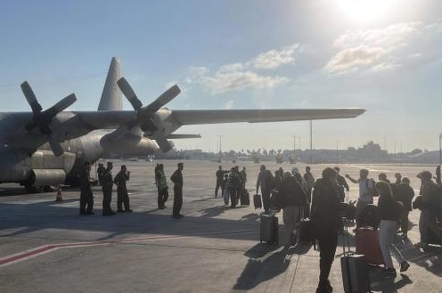 Los santafesinos que estaban en Israel llegan esta tarde a Argentina