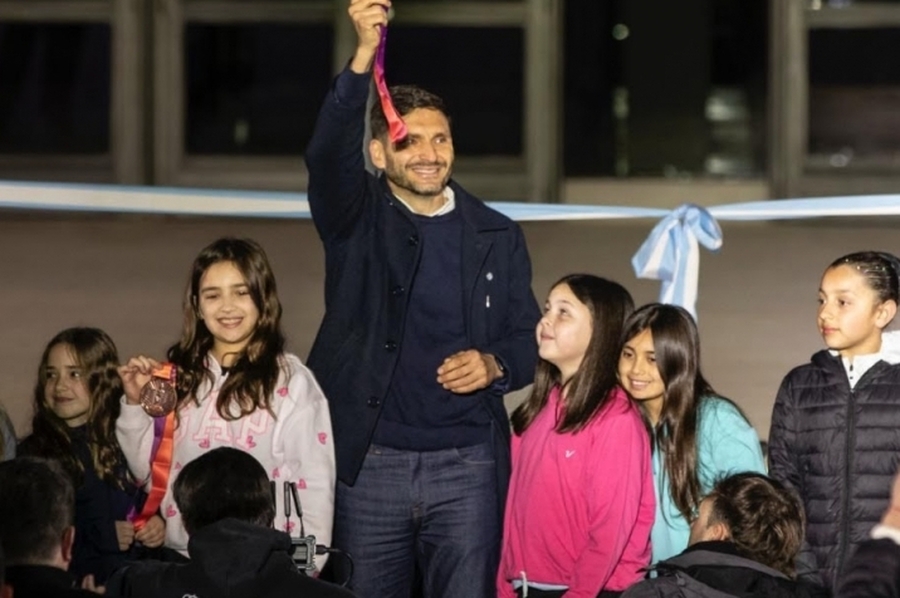 Pullaro: “El Invencible Arena nos muestra el camino que hoy recorren Rosario y la provincia de Santa Fe”