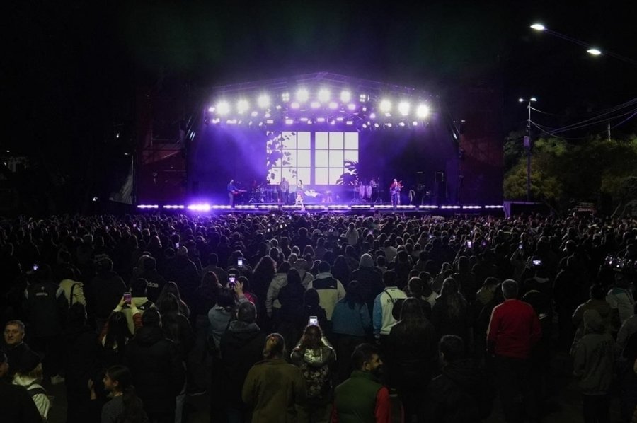 Turf, Los Totora y toda la agenda de los Fan Fest para este martes 15