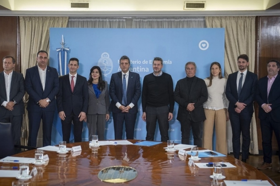 Massa y Lammens acordaron precios con las cámaras prestadoras para lanzar el PreViaje