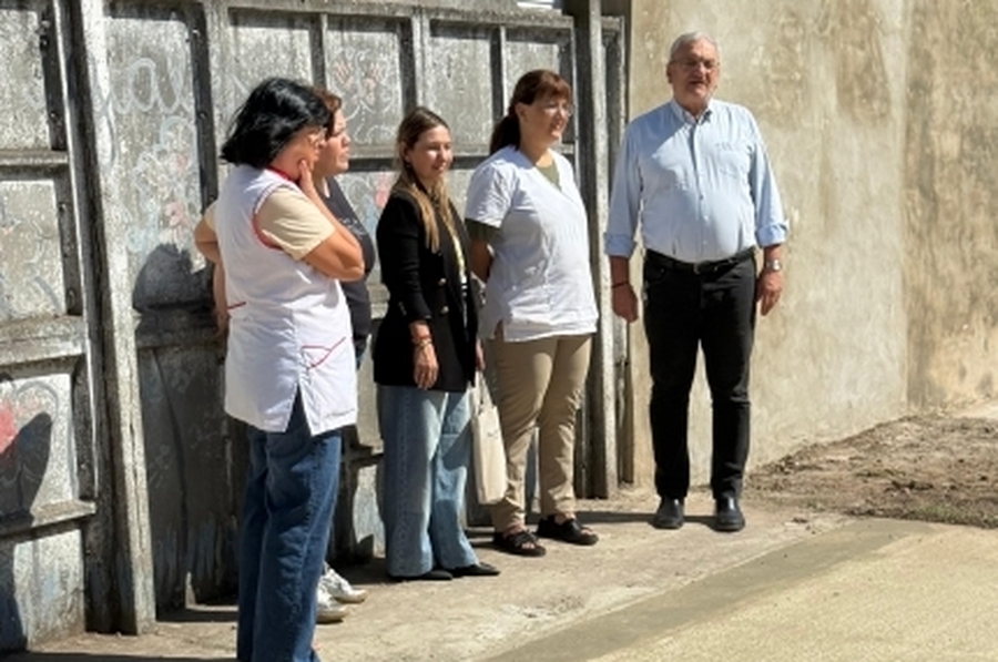 Calvo y Chivallero visitaron la Escuela N°482 