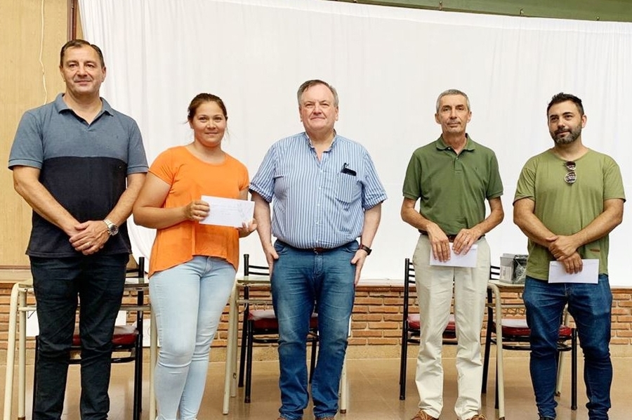 Michlig entregó aportes a instituciones de San Cristóbal